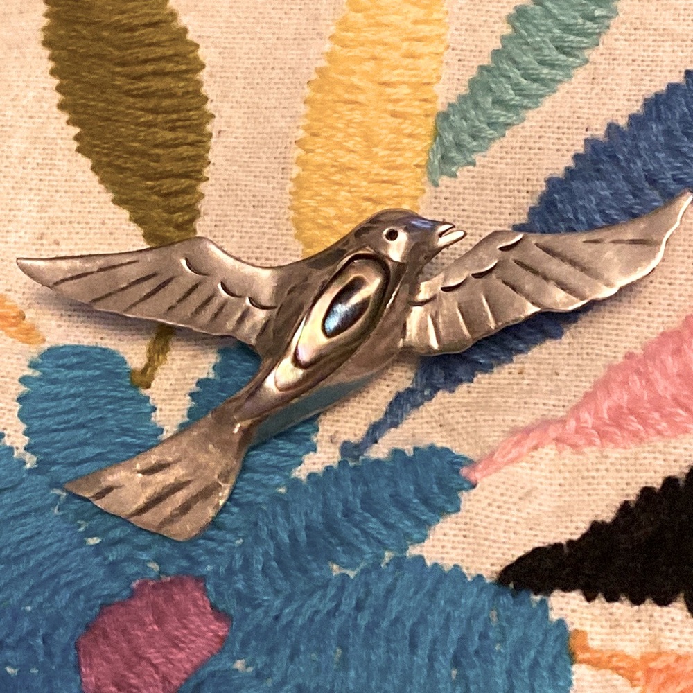 🌴Vintage Taxco Bird Brooch With Abalone Inset